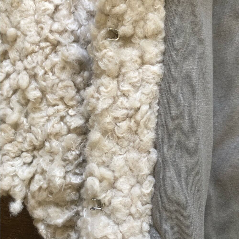 Old Navy🍁Girls’ Shag Jacket Cream Boho Comfy Size 8 - Picture 7 of 8